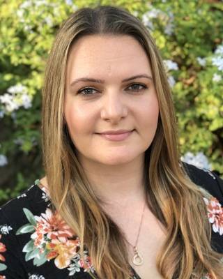  in Therapists located in Glendale, California.