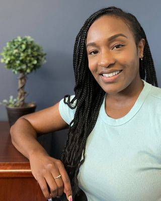  in Therapists located in Chicago, Illinois.