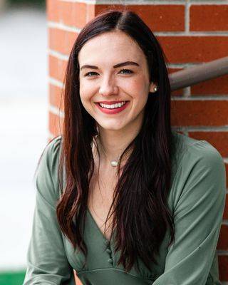  in Therapists located in Elmhurst, Illinois.