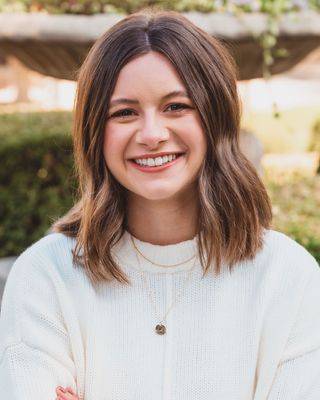  in Therapists located in Leawood, Kansas.