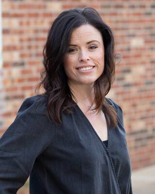  in Therapists located in Olathe, Kansas.