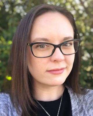  in Therapists located in London, Kentucky.