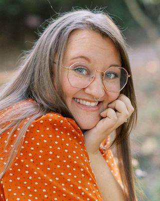  in Therapists located in Ballwin, Missouri.