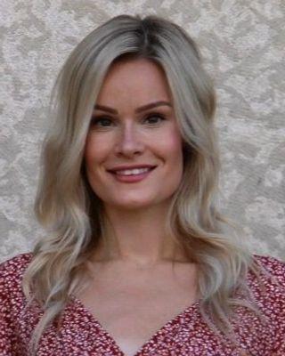  in Therapists located in Niverville, Manitoba.