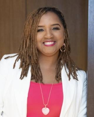 happily-attached-sex-relationship-therapy